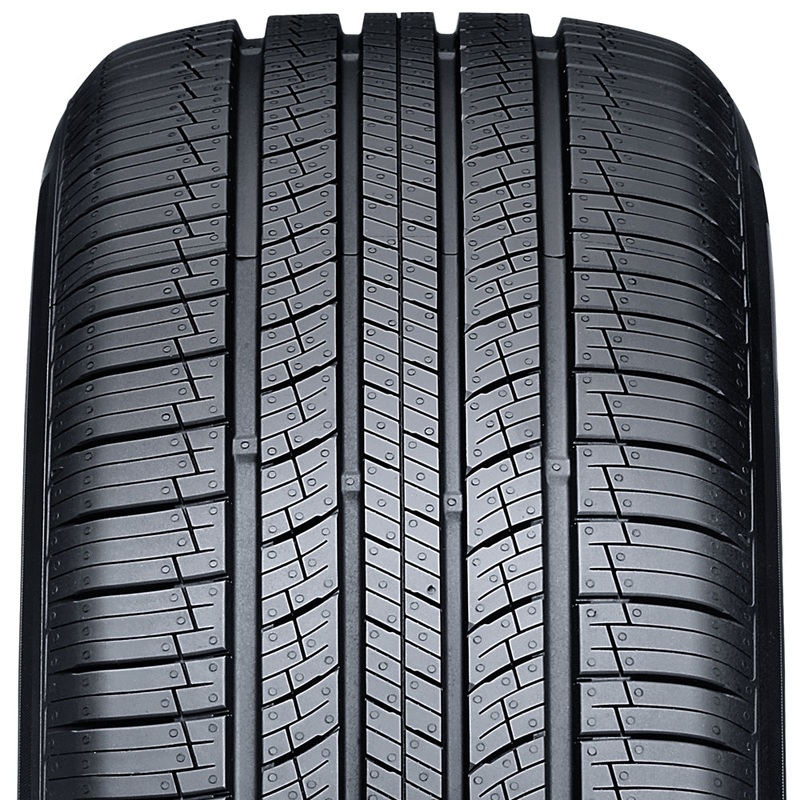 275/55R20 Nexen Roadian GTX 113H SL 680-A-A